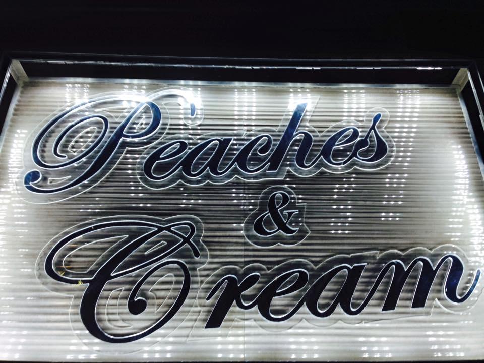 Peaches&Cream Bed&Breakfast Ladysmith Exterior foto